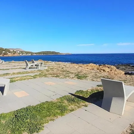 Moderno En Tonyines, 2 Habitaciones, Parking, Cerca De La Playa - Es-170-48 شقة